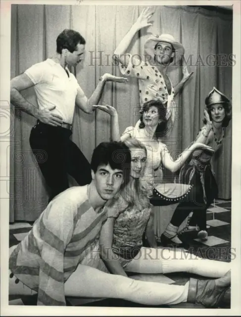 1983 Press Photo Schenectady, New York Light Opera Company cast members