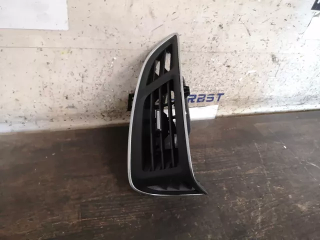 Grille d'a�ration anti-bu�e Ford Focus III DYB BM51A018B08CH 3JA6 1.0 EcoBoost 7