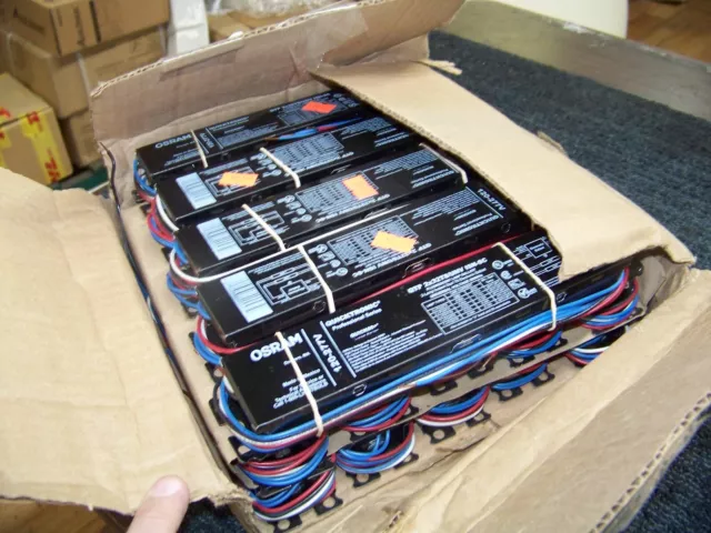 Lot of 15 Osram Quicktronic Ballast 120-277V 2 Lamp T8 Fluorescent 49906-D