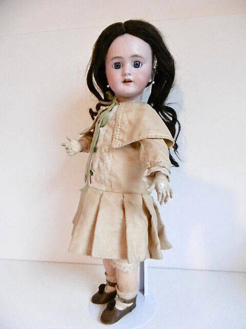Poupée allemande tête porcelaine marquée - auctions & price archive