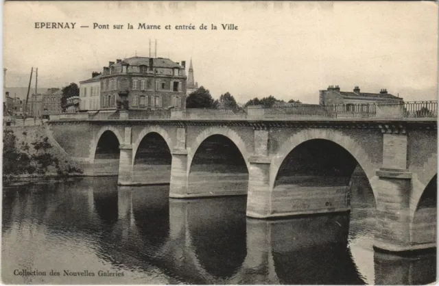 CPA ÉPERNAY Pont sur la MARNE et entrée de la Ville (126005)