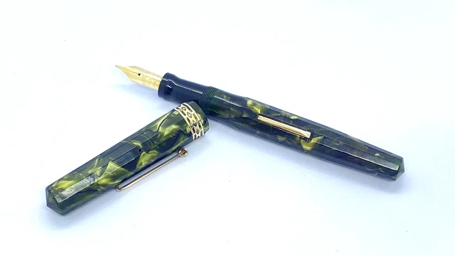 Gorgeous Eversharp Oversize Doric Pen, Kashmir Pearl, Full Flex 14K Medium Nib