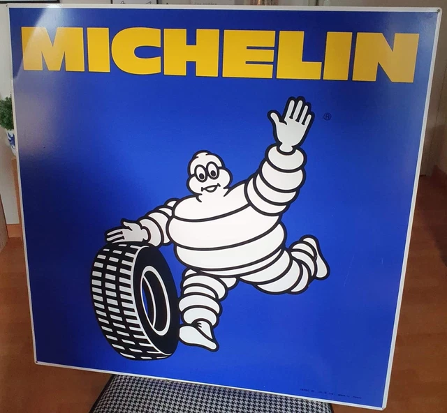 Lampe double face Michelin imprimé en 3d - France