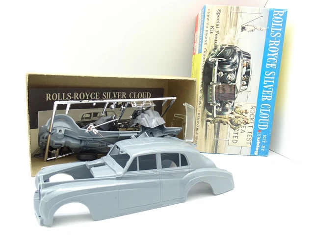 Monogram e Italeri - 1:24 - Classic Rolls-Royce Roadster et