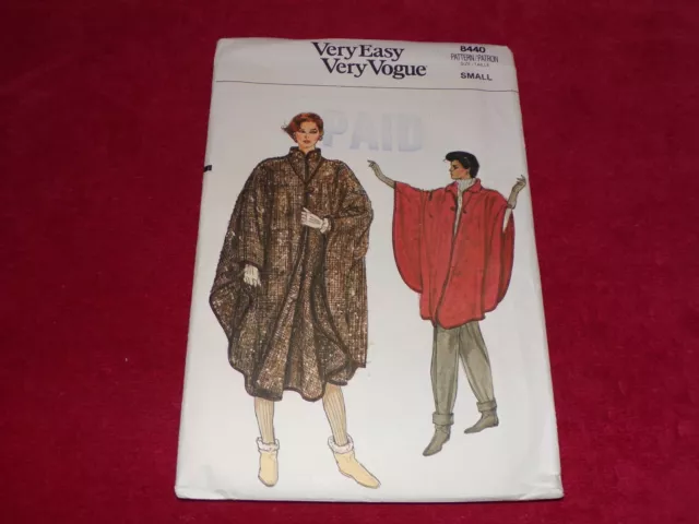 🌹 Vogue #8440 - Ladies Pretty Two Length Cape - Poncho - Wrap Pattern 8-10 Ff