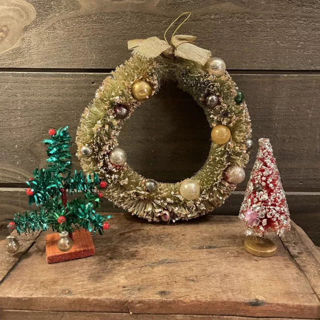 https://www.picclickimg.com/vIoAAOSw76VlOAZB/Vintage-Bottle-Brush-Wreath-Christmas-Trees-Japan-Rare.webp