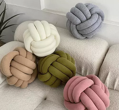 UK - Plush round knotted ball cushion