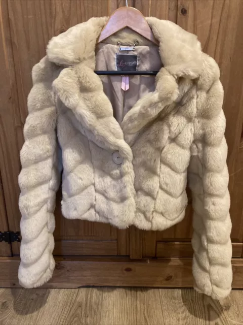 Lipsy snow sales leopard fur coat