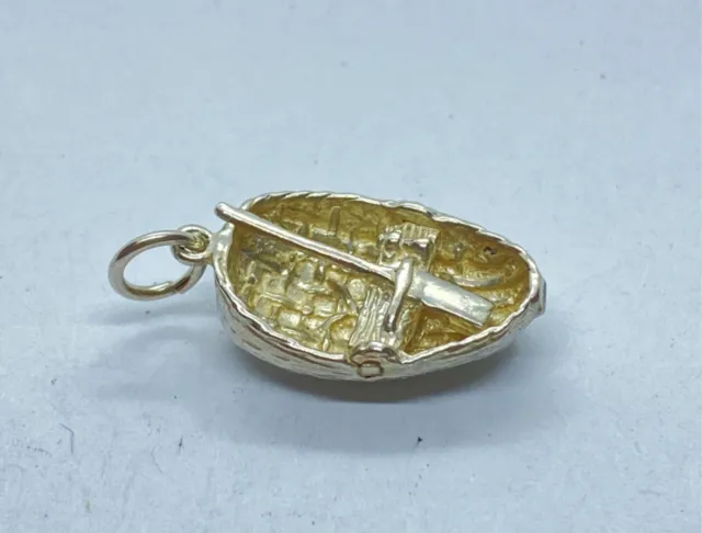Lovely Sterling Silver Coracle Boat Charm / Pendant 4.1 grams
