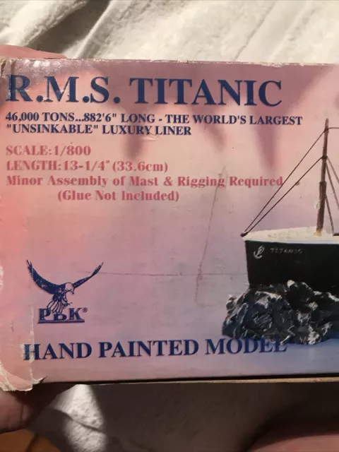 Titanic Model MM100 Scale 1/800 Vintage Length 13-1/4 Fall River Ma Very Rare