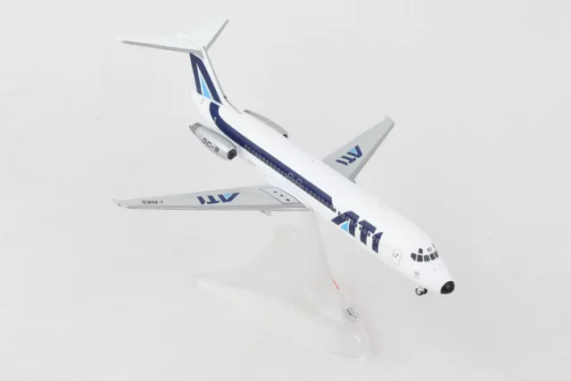 HE571234 Herpa Ati Dc-9-30 1:200 Model Airplane