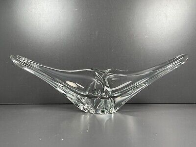BELLE COUPE FORME ETOILE CRISTAL SIGNE DAUM FRANCE-DESIGN XXe-PAS BACCARAT 
