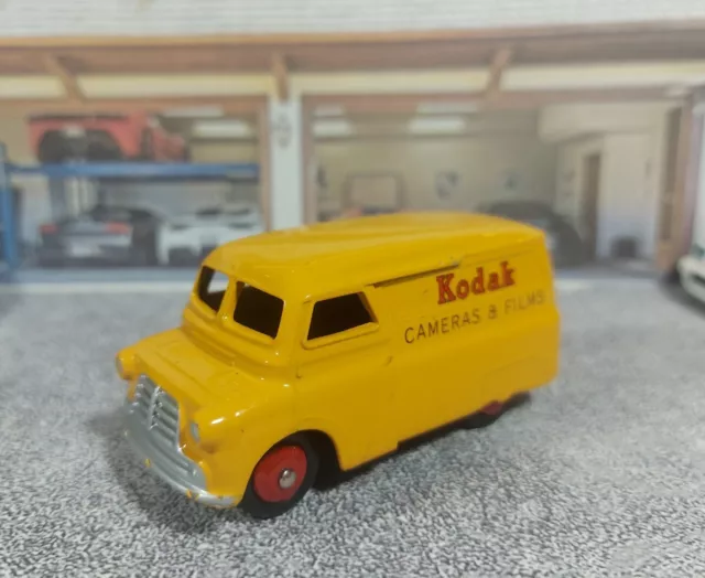 Dinky Toys Recreation By Deagostini -  Bedford Kodak Van In Good Condition