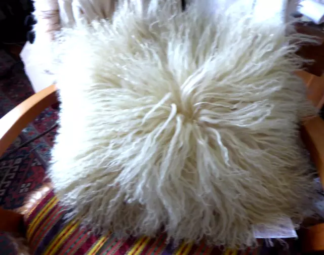 Creamy white 100% Real Mongolian Wool Fur Sheepskin Cushion 13 x 9.75"