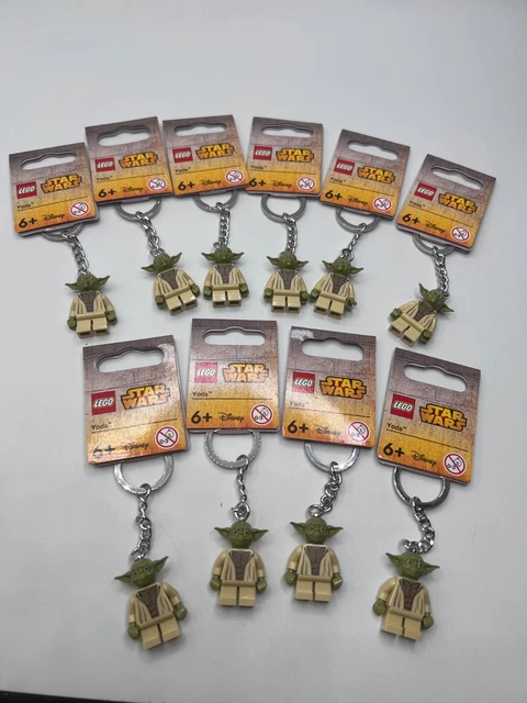 Lot of 10 Lego Star Wars Yoda Keychains  Mini-figures - New Party Favor