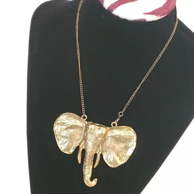 Vintage Gold Tone Elephant Head 3 3/4" Pendant Necklace 16" L