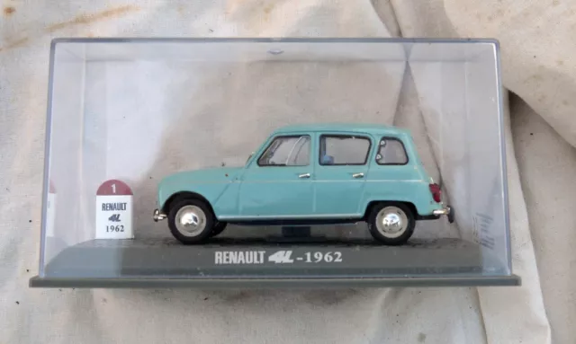 Universal Hobbies UH Renault R4 L, 1962, 1/43, avec boîte