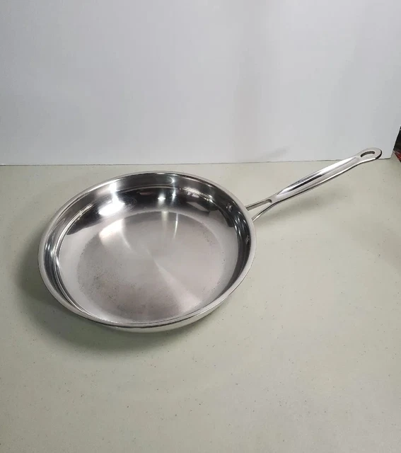 Cuisinart 722-24 Stainless 10-Inch Open Skillet No Lid Induction Ready Cuisinart 722-24 Stainless 10-Inch Open Skillet No Lid Induction Ready