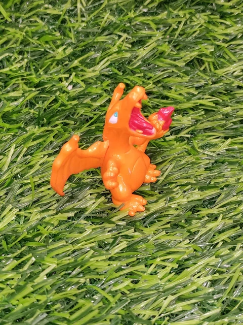 Pokémon Metallic Charizard Figure  Nintendo TOMY Toy Rare Variant HTF