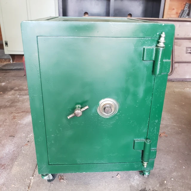Antique Hall's Jewelry Combination floor Safe w/ 4 locking drawers Antique Hall's Jewelry Combination floor Safe w/ 4 locking drawers
