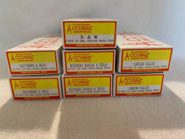 Accurail HO Scale 36' Double Sheath Wood Ends Box Car Kit Accurail HO Scale 36' Double Sheath Wood Ends Box Car Kit