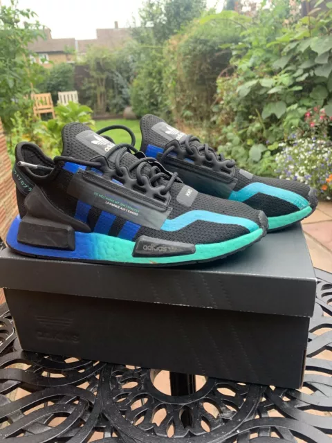 Originals nmd r1  men's blue hotsell