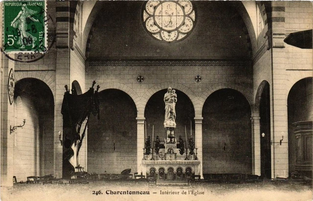 CPA AK CHARENTONNEAU Intérieure de l'Église (672035)