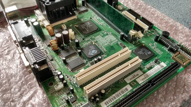 Packard Bell FR510, Super Socket 7, mATX Motherboard + CPU, RAM, Cables, Drivers 2