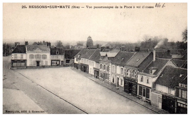 60 RESSONS SUR MATZ - vue panoramique de la place