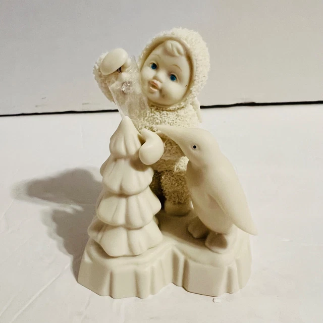 Snowbabies "Make It Shine" Featuring a Swarovski Stone The 2 of them Decorating
