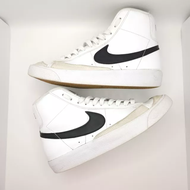 Nike Blazer Mid 77 (GS) White Black Sneakers DA4086-100  Size 5Y