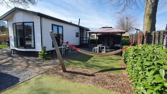 Ferienwohnung Camping Hoeve De Schaaf Heijen Limburg ins Niederlande