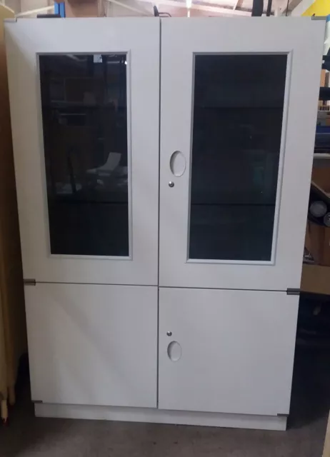 Maquet Arztschrank 1750 x 1200 x 480 / Metall