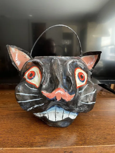 Plastic/Paper Mache Halloween Jack-O-lantern Large Cat