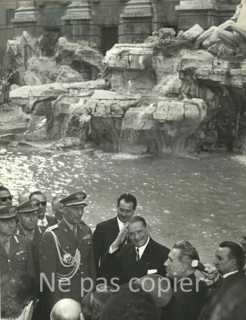 RENE COTY vers 1955 président de la République Française visite Italie