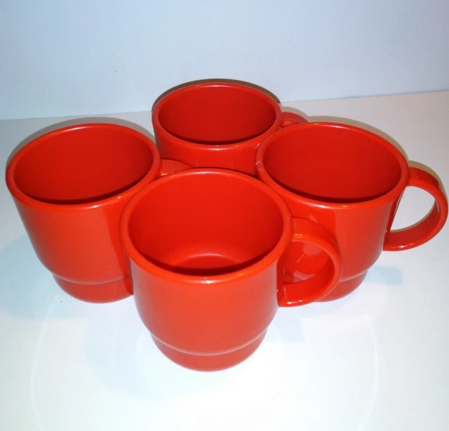 Vintage Set Of 4 Tupperware Red Stacking Mugs Coffee Tea Made In USA