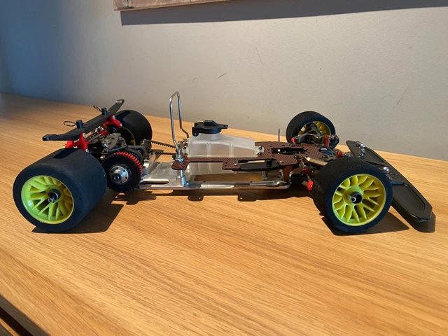 本物品質の よろづやショップCar Toy Collectibles 118 for Reventon