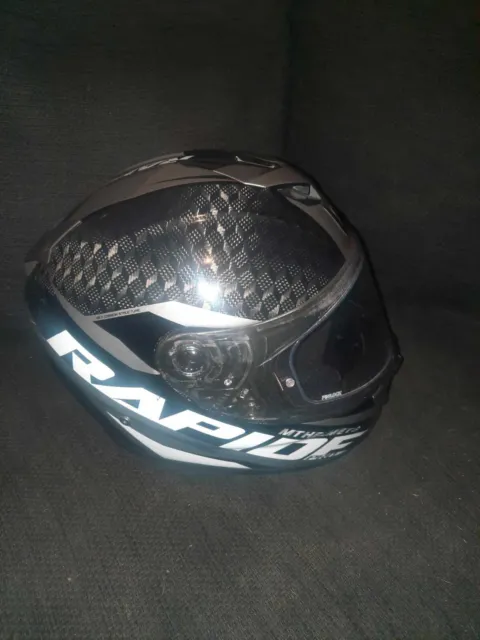 MT Rapide Pro Carbon Fibre Full Face Motorcycle Motorbike Helmet - Carbon & Grey