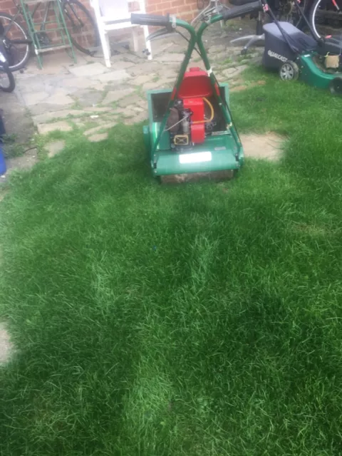 Qualcast suffolk outlet punch 35s