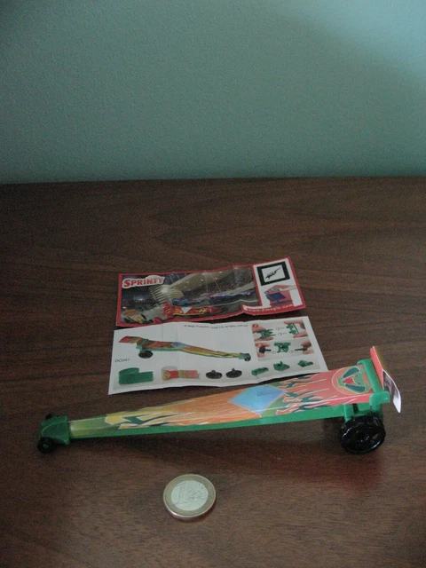 Sorpresa Kinder 2011 macchina DC047 serie "SPRINTY-Dragster" 