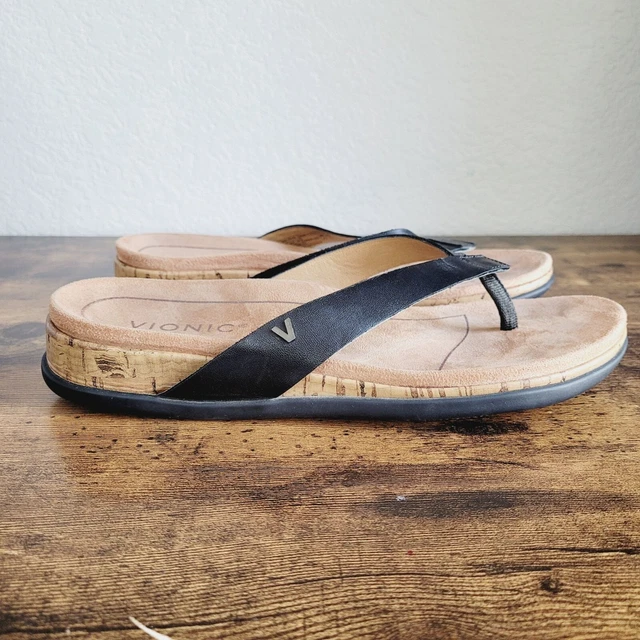 Vionic Womens Daniela Black Leather Flip Flops Sandals size 7.5 Thong Slip On