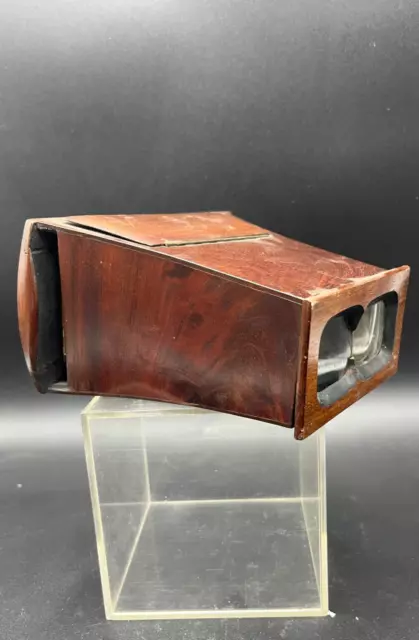 Stereoscope / Visionneuse en Bois, XIXeme, acajou, bon état, plaque de verre.