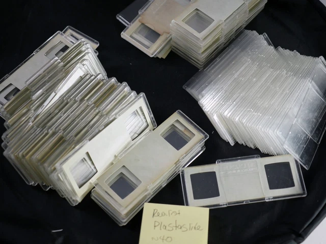 Lote Grande (~40) de Soportes Deslizantes Estéreo Realista PLASTASLIDE - Coleccionables Inusuales