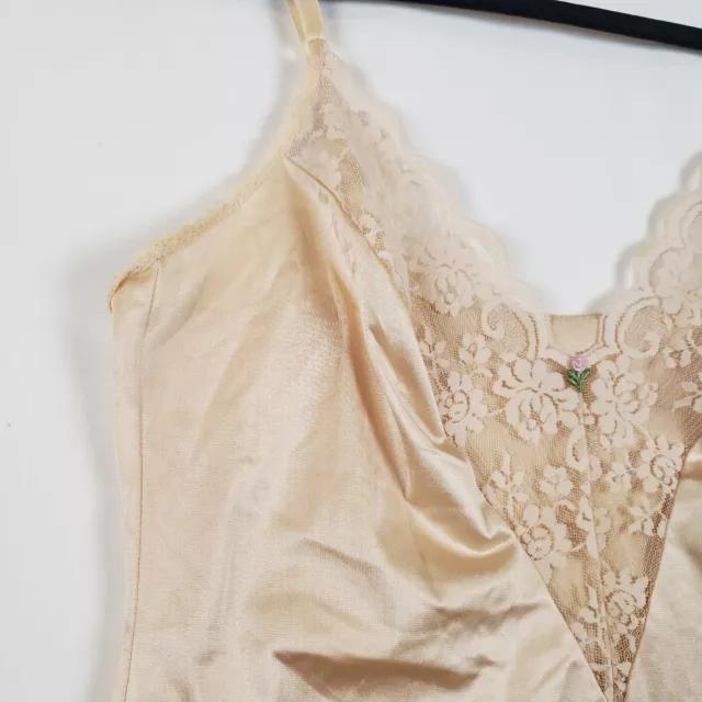 Vintage Maidenform Chantilly Nylon Camisole Womens 36 Beige Lace Trim Union Made 2