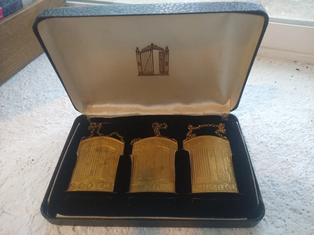  "21" Club Iron Gate New York NYC Restaurant 3 Gilt Bronze Decanter Tags