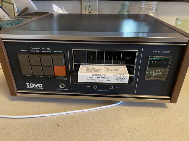 Lecteur de cartouches 8 pistes radio AM FM portable BELAIR CRH 401 Vintage