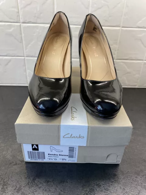CLARKS BLACK PATENT Leather Court Shoes Kendra Sienna 20.00 PicClick UK