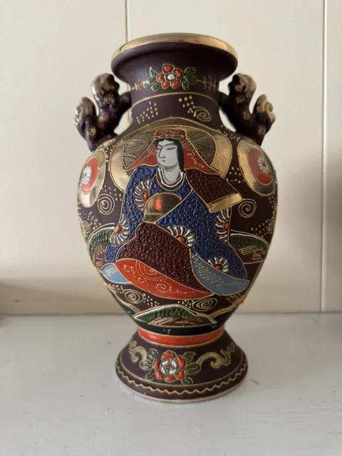 Satsuma Gold Moriage Hand Painted Japanese Vase w/ Foo Dog Handles  Early 20th