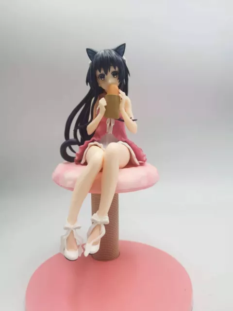 New 20CM Sitting cat Girl PVC Figure Anime Toy GIFT Removable toy