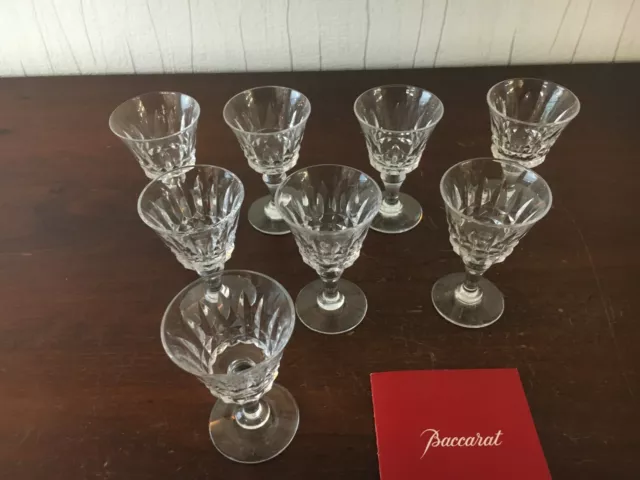 10 verres à liqueur modèle Piccadilly en cristal de Baccarat (prix à la pièce)